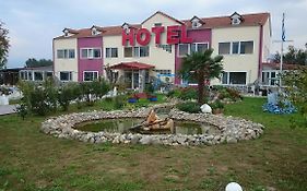 Hotel Konstantina
